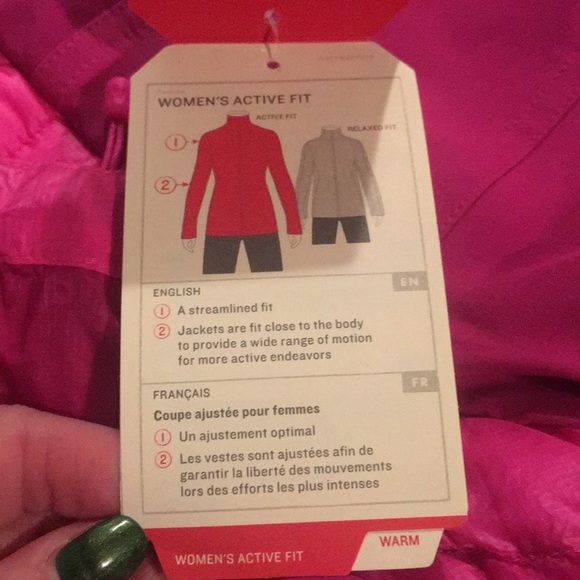 BNWT Hot pink North Face jacket with hood - Picture 4 of 8